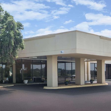 Days Inn By Wyndham Clanton Al Exterior foto